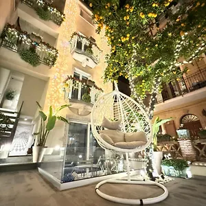 D'orville Luxury לינה וארוחת בוקר